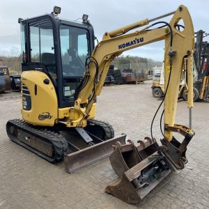 KOMATSU PC20MR-2 + 3 GODETS