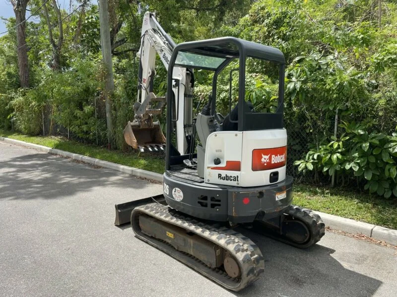 BOBCAT E26, 2,5T + 3 GODETS – Image 3