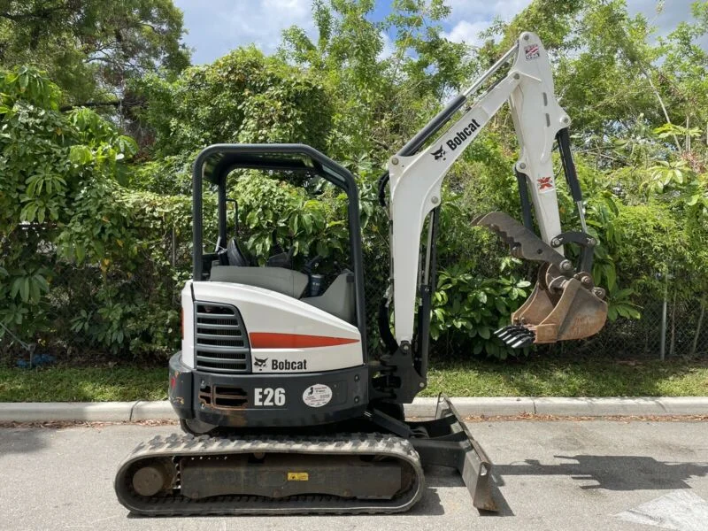 BOBCAT E26, 2,5T + 3 GODETS – Image 4