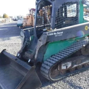 2011 JOHN DEERE 319D